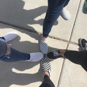 Meet your Posher, Sydney